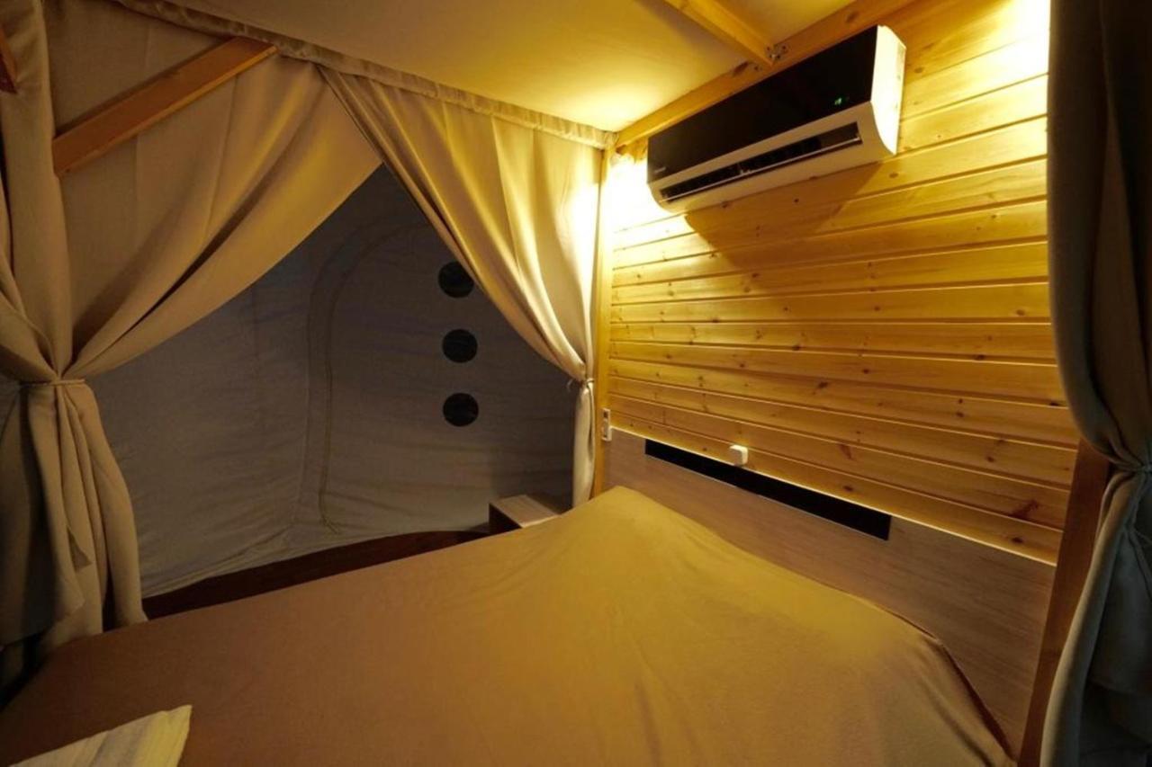 Bubble Tent Hotel Nea Moudania Buitenkant foto