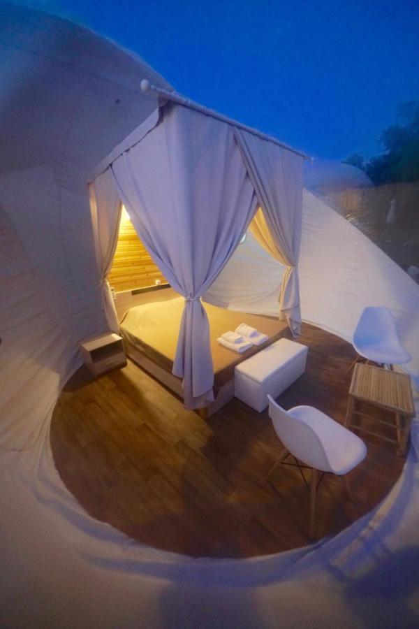 Bubble Tent Hotel Nea Moudania Buitenkant foto